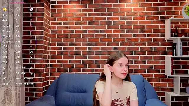 MyrtaMcclaney online show from June 2026 07:09:02 PM
