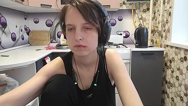 Saranade online show from July 2026 05:05:01 PM