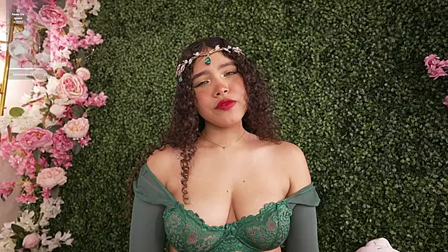 Eloise Sweety online show from June 2026 12:19:01 PM