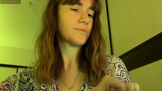 agniia257 online show from May 2026 05:20:02 PM
