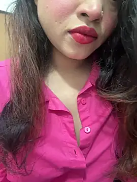 Snapshot of Yours_riya11 chatting on June 2026 05:15:01 PM Yours riya11 online show from June 2026 05:15:01 PM