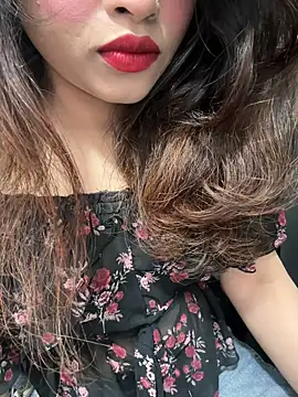 Snapshot of Yours_riya11 chatting on June 2026 07:24:01 PM Yours riya11 online show from June 2026 07:24:01 PM