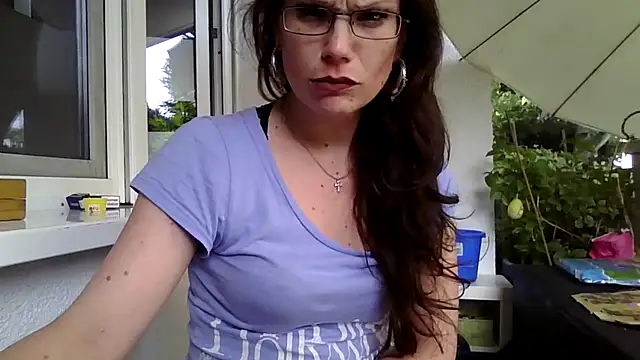 Snapshot of Meckerziege33 chatting on July 2026 05:00:02 PM Meckerziege33 online show from July 2026 05:00:02 PM