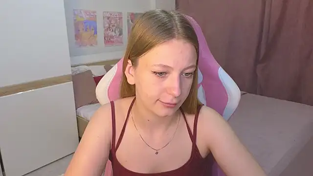 BeatriceLoven online show from July 2026 11:14:01 AM