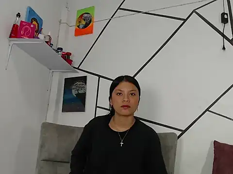 Snapshot of charlotte_vickie chatting on July 2026 11:02:01 AM charlotte vickie online show from July 2026 11:02:01 AM