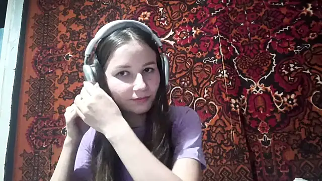 Chloe wayy online show from June 2026 03:29:01 PM