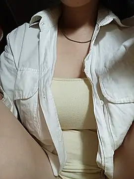 nako-yaya online show from June 2026 03:17:01 AM