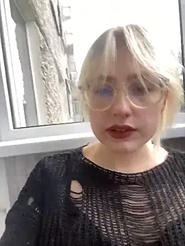 xp blondie online show from June 2026 10:18:02 AM