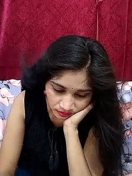 Snapshot of Naughty_Kiara_ chatting on June 2026 04:32:02 AM Naughty Kiara online show from June 2026 04:32:02 AM