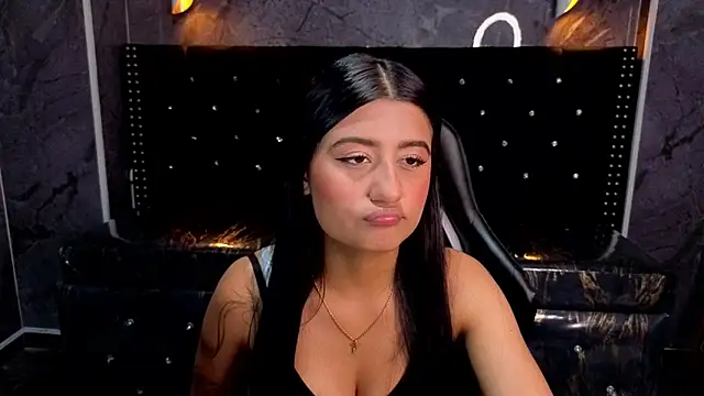 Snapshot of Catalella_Little_B chatting on June 2026 08:14:02 PM Catalella Little B online show from June 2026 08:14:02 PM