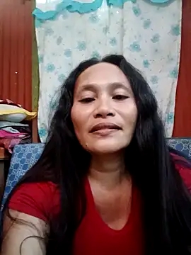 Snapshot of Queenslay chatting on June 2026 06:18:02 AM Queenslay online show from June 2026 06:18:02 AM