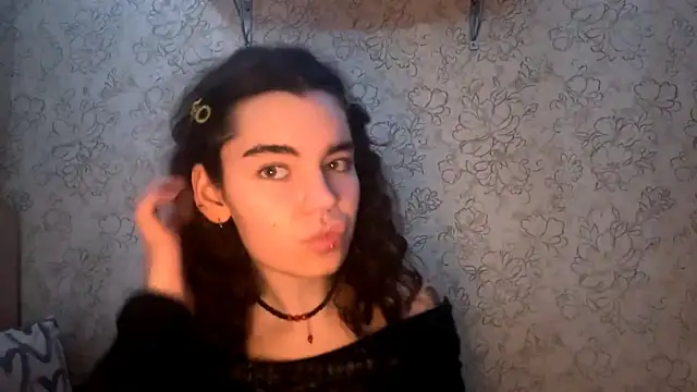 LaceyBatter online show from July 2026 09:28:02 PM