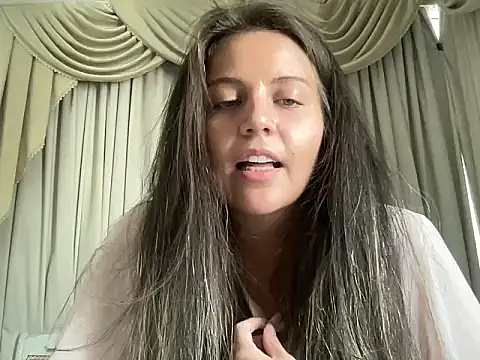 Peaches0777 online show from May 2026 02:46:01 PM