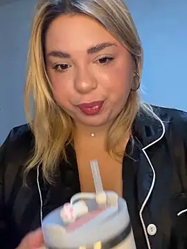cutestsnoww online show from June 2026 12:33:02 PM