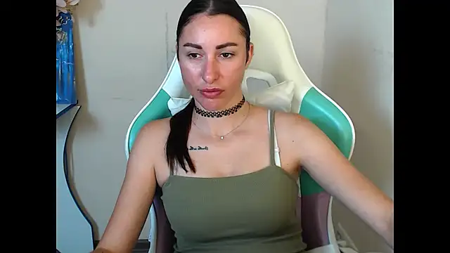 Cammil1a horn online show from July 2026 05:11:01 AM