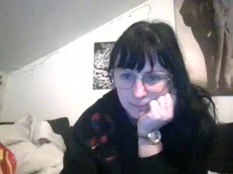Snapshot of sexujuly88 chatting on December 2024 10:34:02 PM sexujuly88 online show from December 2024 10:34:02 PM