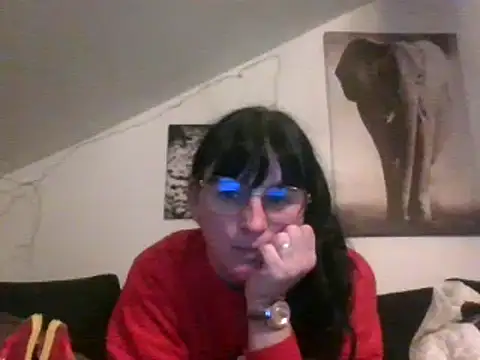 Snapshot of sexujuly88 chatting on January 2025 10:27:01 PM sexujuly88 online show from January 2025 10:27:01 PM