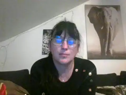 Snapshot of sexujuly88 chatting on January 2025 10:06:01 PM sexujuly88 online show from January 2025 10:06:01 PM