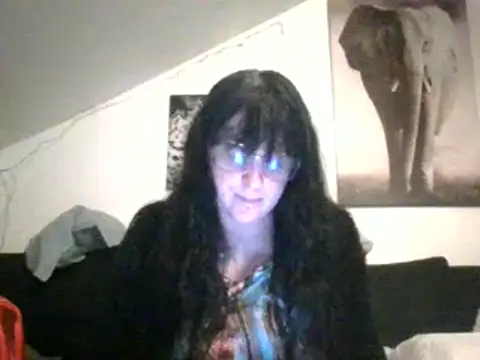 Snapshot of sexujuly88 chatting on February 2025 09:25:01 PM sexujuly88 online show from February 2025 09:25:01 PM