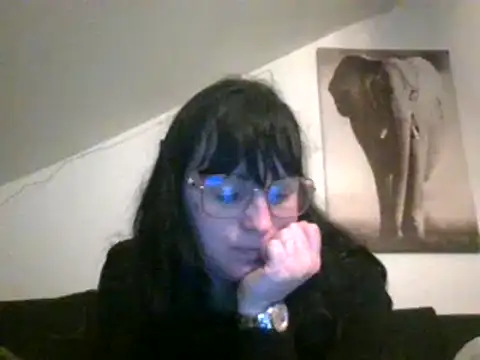 Snapshot of sexujuly88 chatting on February 2025 09:44:02 PM sexujuly88 online show from February 2025 09:44:02 PM