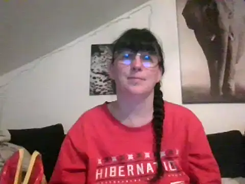 Snapshot of sexujuly88 chatting on March 2025 10:15:02 PM sexujuly88 online show from March 2025 10:15:02 PM