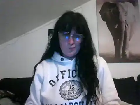 Snapshot of sexujuly88 chatting on March 2025 09:45:02 PM sexujuly88 online show from March 2025 09:45:02 PM