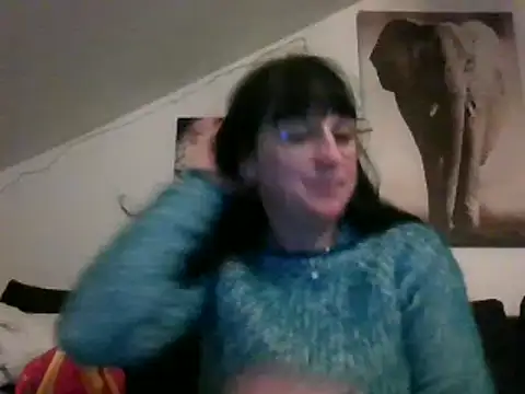 Snapshot of sexujuly88 chatting on March 2025 10:17:02 PM sexujuly88 online show from March 2025 10:17:02 PM