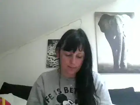 Snapshot of sexujuly88 chatting on March 2025 06:52:02 AM sexujuly88 online show from March 2025 06:52:02 AM