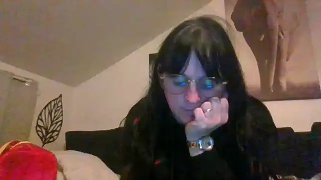 Snapshot of sexujuly88 chatting on November 2025 10:30:02 PM sexujuly88 online show from November 2025 10:30:02 PM