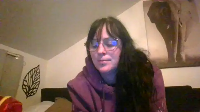 Snapshot of sexujuly88 chatting on November 2025 10:20:01 PM sexujuly88 online show from November 2025 10:20:01 PM