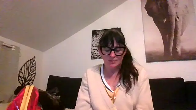 Snapshot of sexujuly88 chatting on May 2026 08:03:01 PM sexujuly88 online show from May 2026 08:03:01 PM