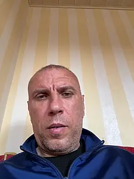 sashaalexandru online show from June 2026 12:40:02 PM