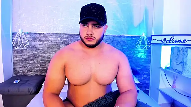 apolorusso online show from August 2026 03:52:02 AM