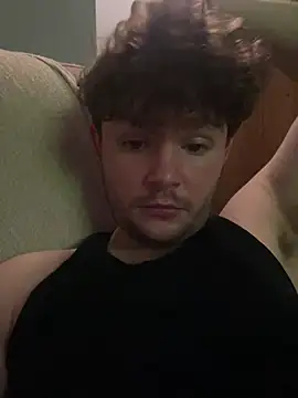 Snapshot of Ronnie153 chatting on June 2026 12:42:01 AM Ronnie153 online show from June 2026 12:42:01 AM