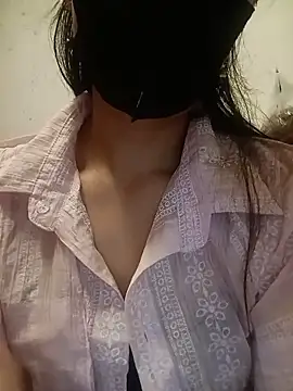 assurl-love online show from June 2026 05:07:01 PM