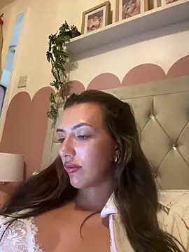 Snapshot of Regan_x24 chatting on June 2026 10:56:02 PM Regan x24 online show from June 2026 10:56:02 PM