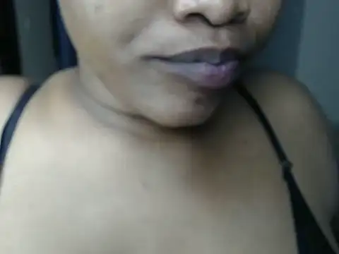 Snapshot of nasty_queen2 chatting on June 2026 08:46:01 PM nasty queen2 online show from June 2026 08:46:01 PM