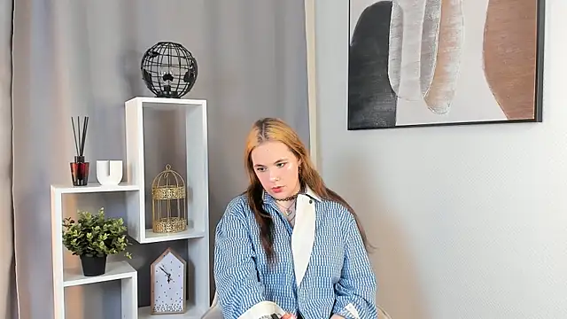 Snapshot of RoselynSalsa chatting on June 2026 01:03:01 PM RoselynSalsa online show from June 2026 01:03:01 PM