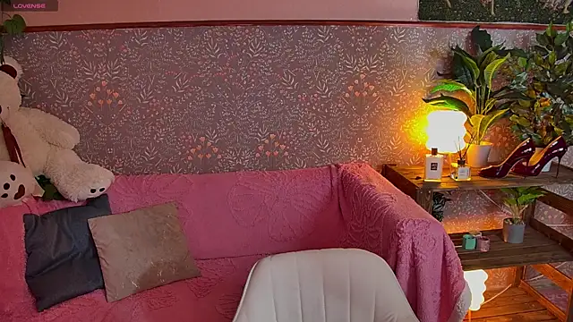 HelenaBoyd online show from July 2026 03:22:02 AM