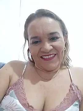 Snapshot of Sara_hilton02 chatting on June 2026 01:36:01 PM Sara hilton02 online show from June 2026 01:36:01 PM