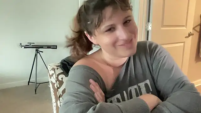 Snapshot of maddiliz chatting on October 2025 05:10:02 PM maddiliz online show from October 2025 05:10:02 PM