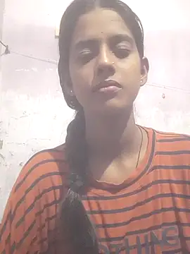 Snapshot of Saloni-Tyagi chatting on July 2026 09:12:01 PM Saloni-Tyagi online show from July 2026 09:12:01 PM
