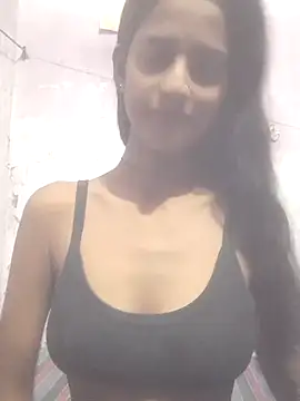 Snapshot of Saloni-Tyagi chatting on July 2026 08:46:01 AM Saloni-Tyagi online show from July 2026 08:46:01 AM