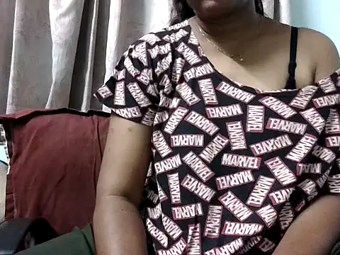 Snapshot of Nisha-moon chatting on June 2026 03:00:02 PM Nisha-moon online show from June 2026 03:00:02 PM