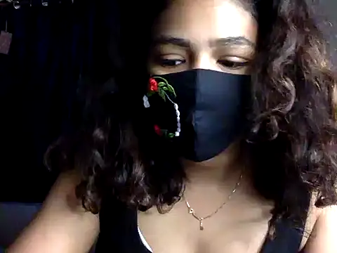 Snapshot of Nisha-moon chatting on June 2026 06:35:01 AM Nisha-moon online show from June 2026 06:35:01 AM