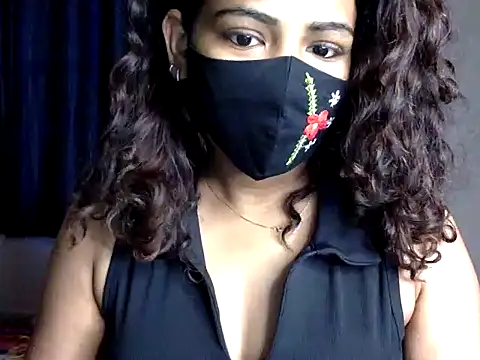 Snapshot of Nisha-moon chatting on June 2026 06:40:01 AM Nisha-moon online show from June 2026 06:40:01 AM