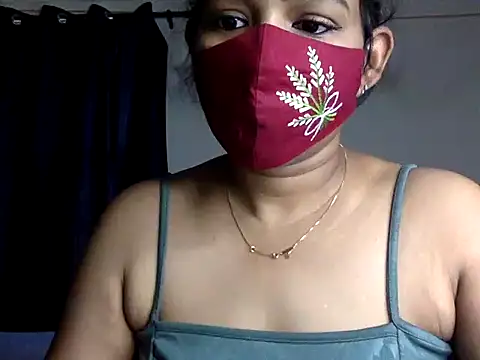 Snapshot of Nisha-moon chatting on July 2026 06:50:02 AM Nisha-moon online show from July 2026 06:50:02 AM
