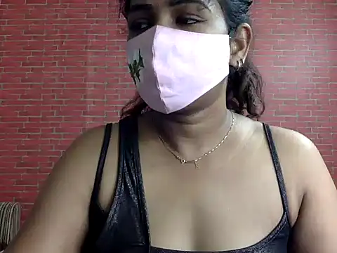 Snapshot of Nisha-moon chatting on July 2026 07:39:02 AM Nisha-moon online show from July 2026 07:39:02 AM