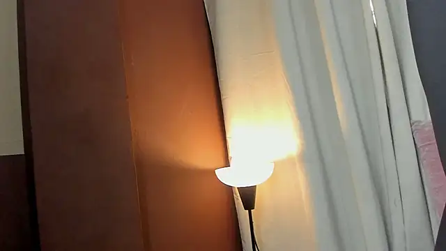 sensual fer online show from June 2026 12:25:01 PM