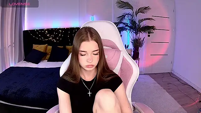 Milla Way online show from June 2026 03:48:01 PM